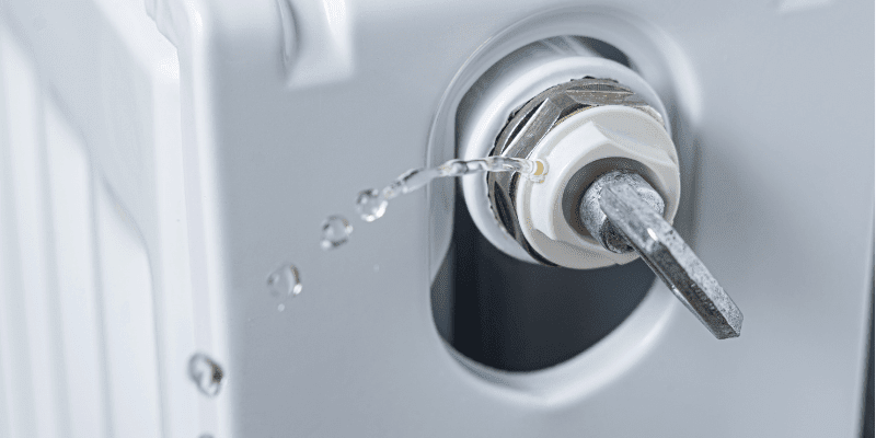 Tout savoir sur la purge de radiateur : quand, comment, pourquoi ?
